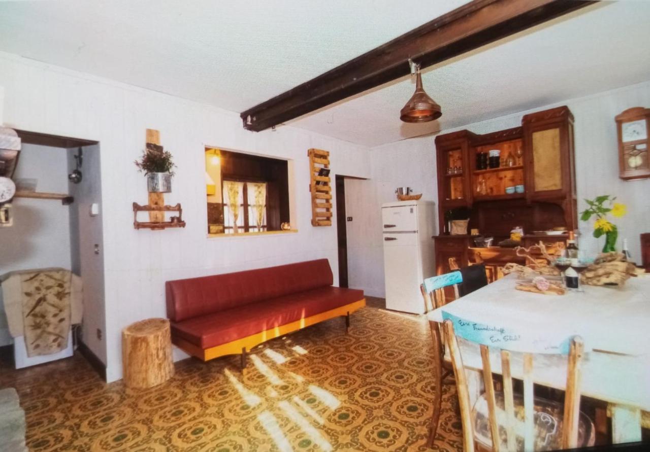 Casa Delle Foglie Sussurranti Asti