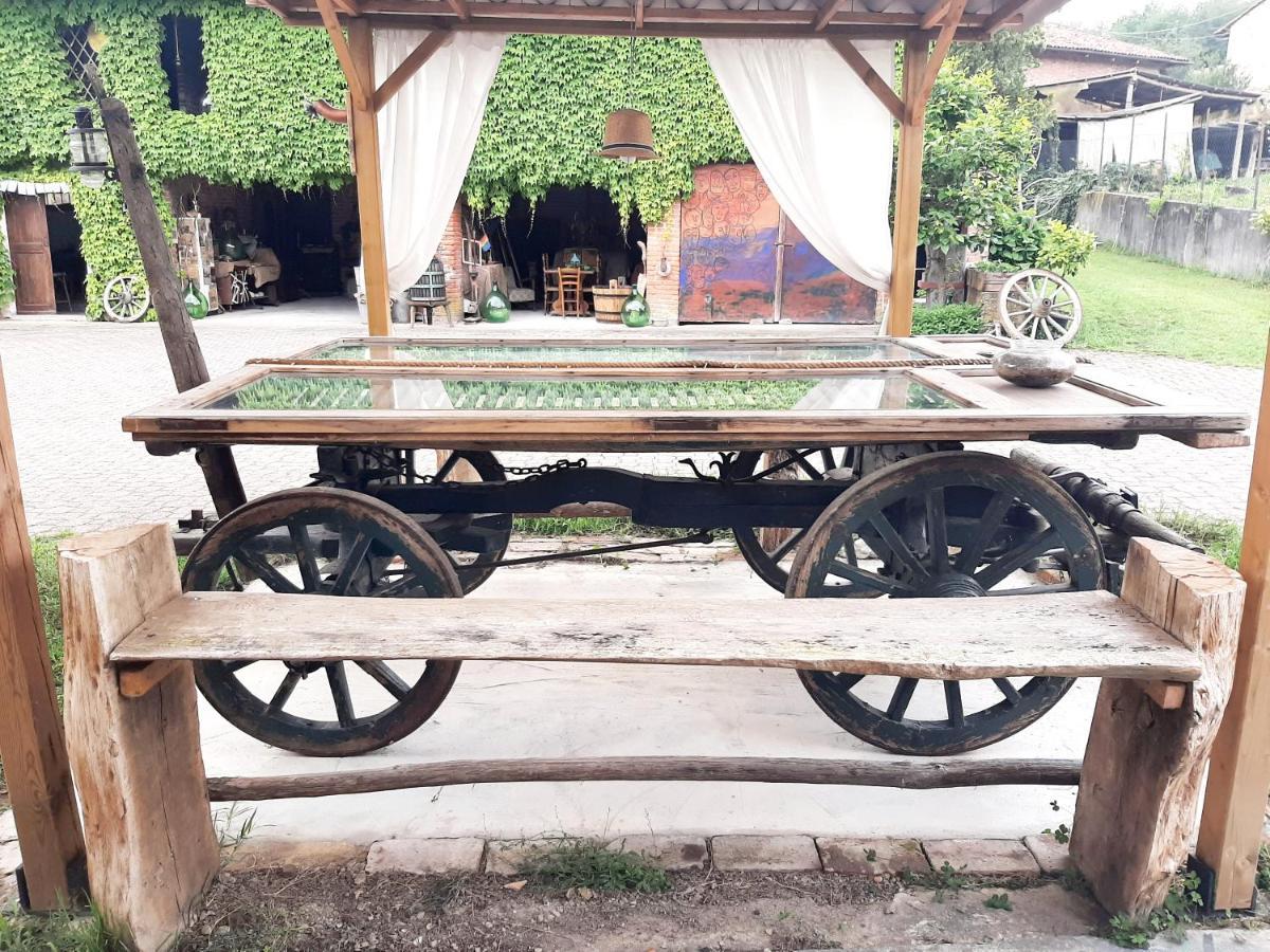Ferienhaus Casa Delle Foglie Sussurranti Asti